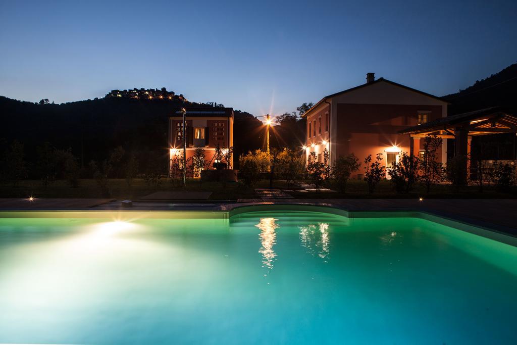 Le Mas Di Laura Hotel Ortonovo Buitenkant foto