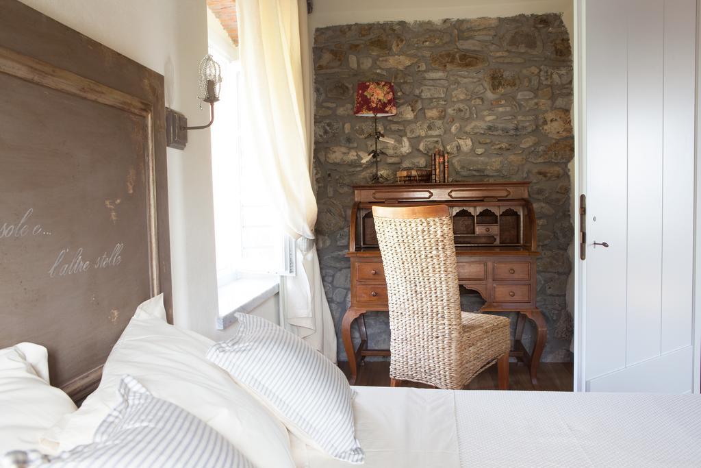 Le Mas Di Laura Hotel Ortonovo Buitenkant foto