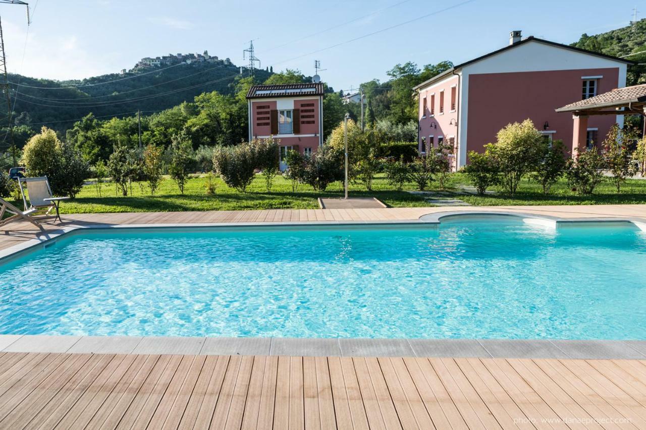 Le Mas Di Laura Hotel Ortonovo Buitenkant foto